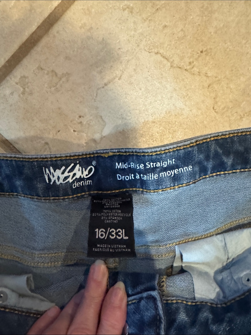 Straight Leg Women's Jeans in Dark Blue - Classic Fit - Picture 2 of 9